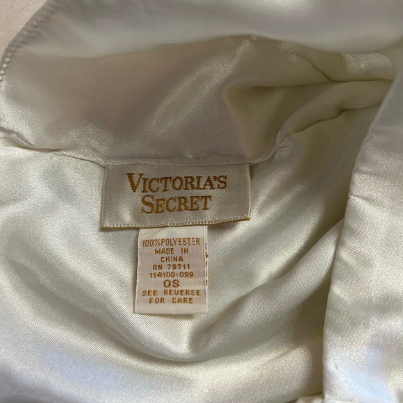 NWOT 80’s VINTAGE VICTORIA SECRET LINGERIE SATIN BAGS - Picture 4 of 4